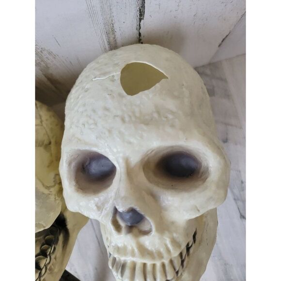 Skeleton head set AS IS lawn Decor stake Halloween prop - Picture 6 of 16